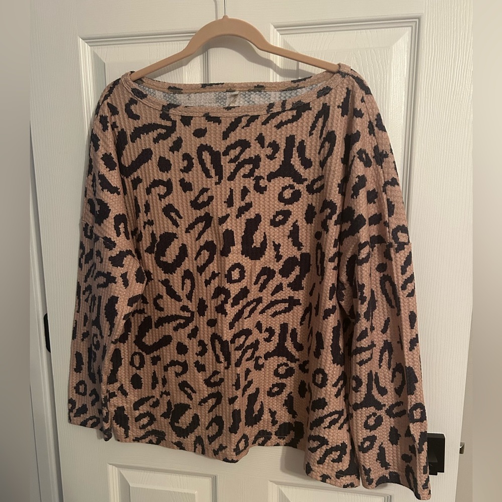 Leopard Top